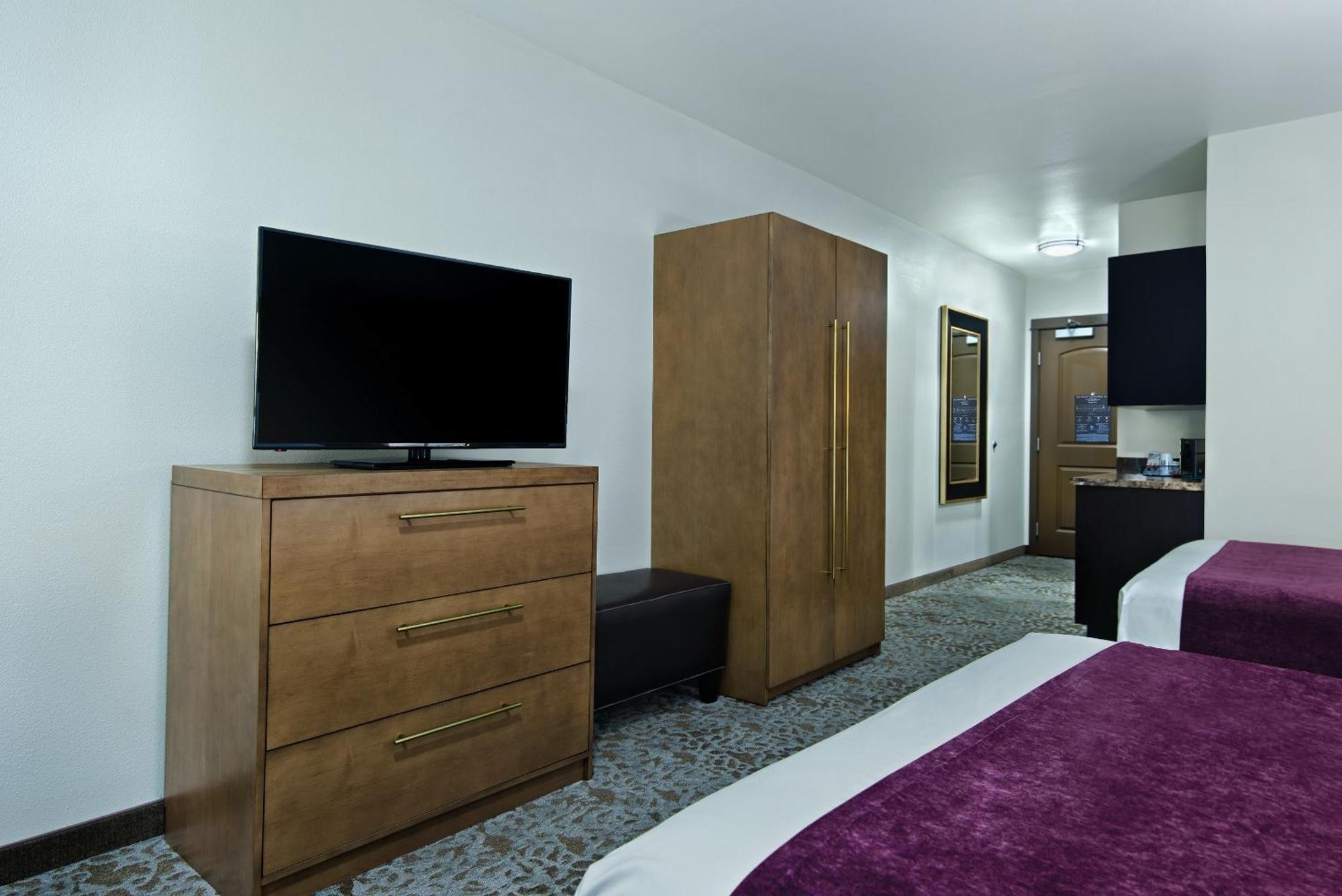 Oxford Suites Sonoma - Rohnert Park Rum bild