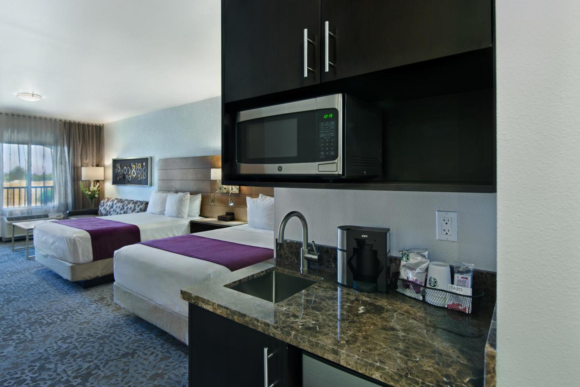 Oxford Suites Sonoma - Rohnert Park Rum bild