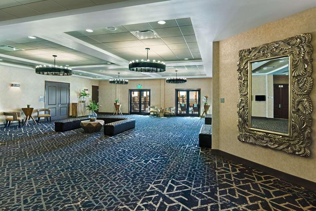 Oxford Suites Sonoma - Rohnert Park Bekvämligheter bild