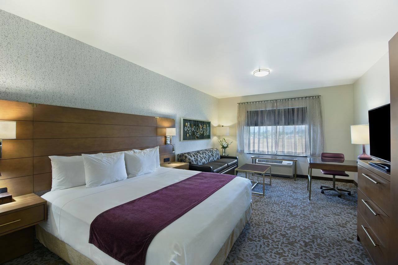 Oxford Suites Sonoma - Rohnert Park Exteriör bild