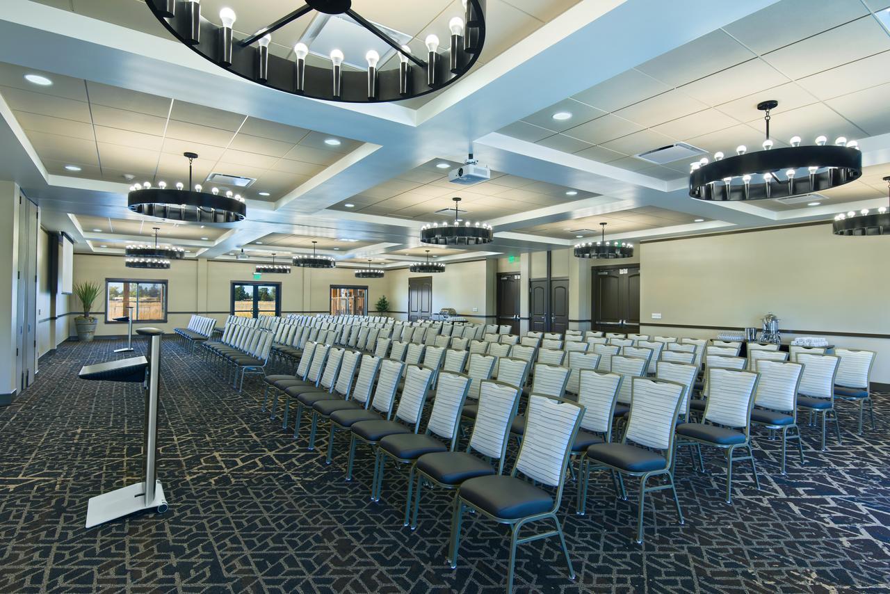Oxford Suites Sonoma - Rohnert Park Rum bild