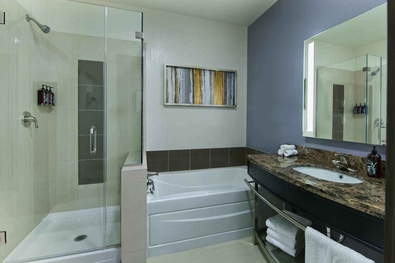 Oxford Suites Sonoma - Rohnert Park Exteriör bild